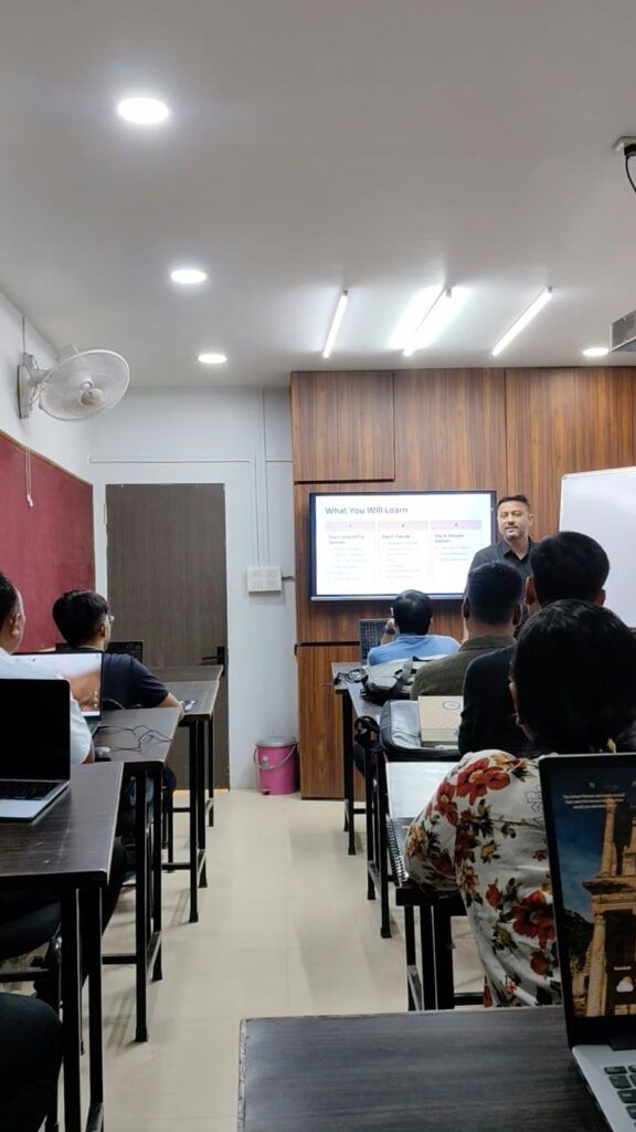 Digital Marketing class at NiiD Guwahati, photo 7